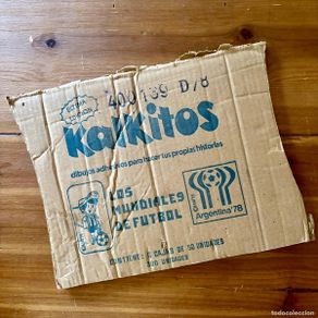 Collectionnisme sportif: RECORTE CAJA CARTÓN ORIGINAL KALKITOS MUNDIAL FUTBOL ARGENTINA 78 24X30 CMS. IRREGULAR, BIEN CONSERV